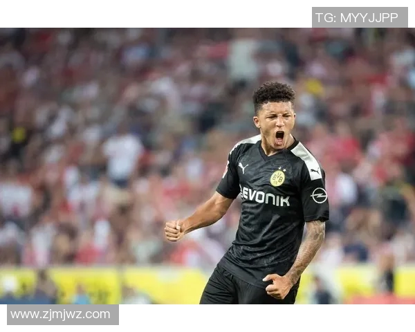 三国混血足球天才崛起：跨文化背景成就独特风采